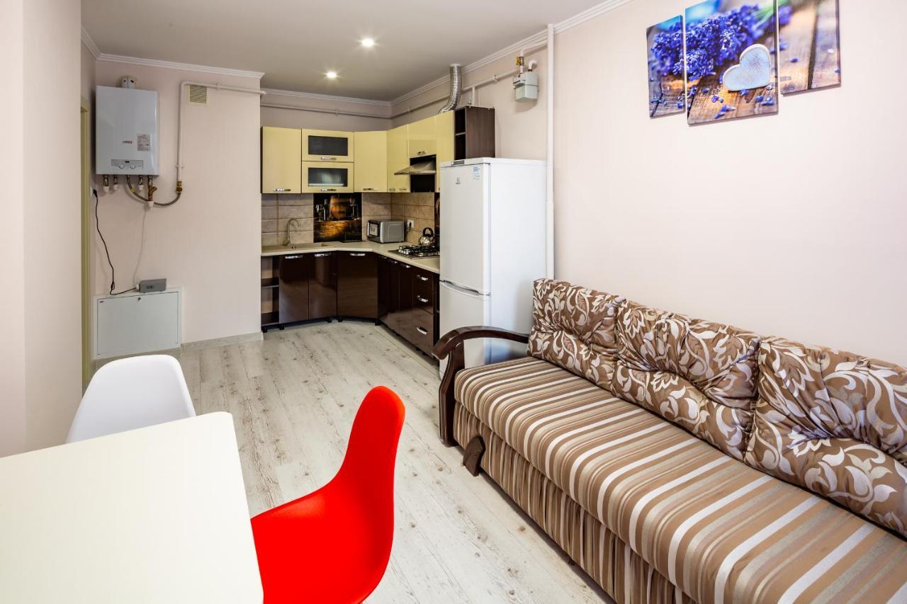 Lux Apartment Avalon Lviv Extérieur photo
